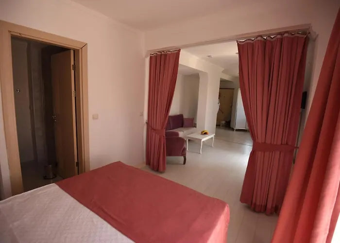 Capaci Hotel