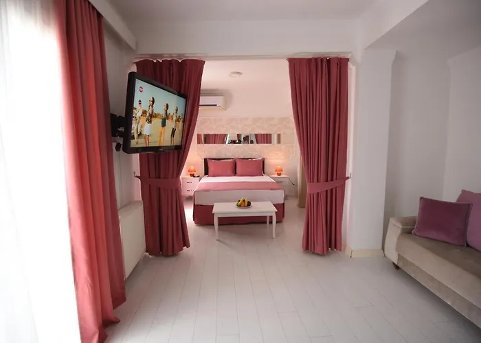 Capaci Hotel