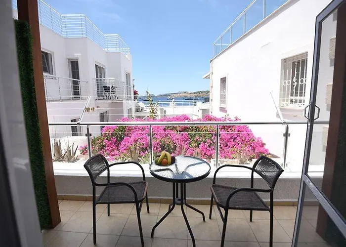 Capaci Hotel